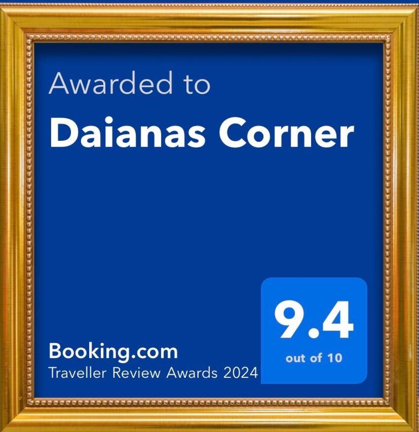 Daianas Corner Apartamento Elgg Exterior foto